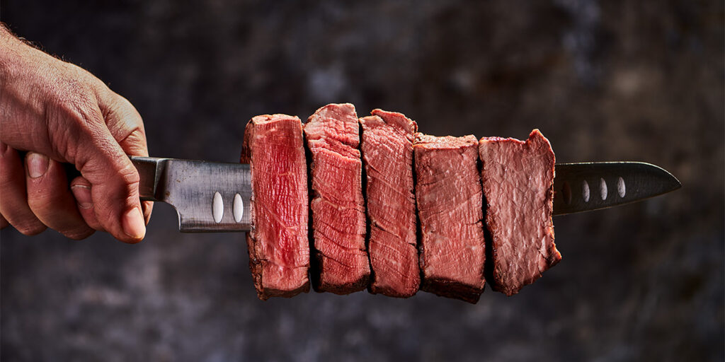 Big Green Egg ile Mükemmel Biftek Pişirme